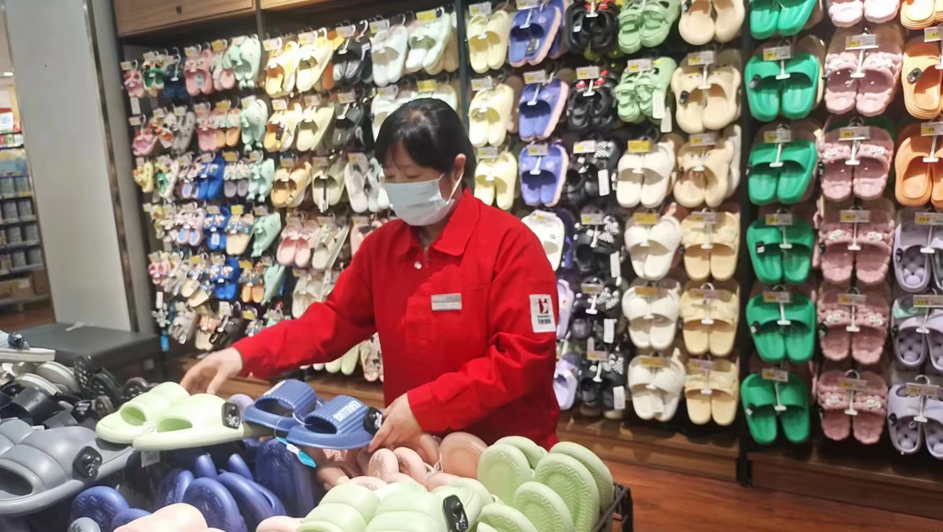 五一店刘风敏 点滴温暖感动顾客
